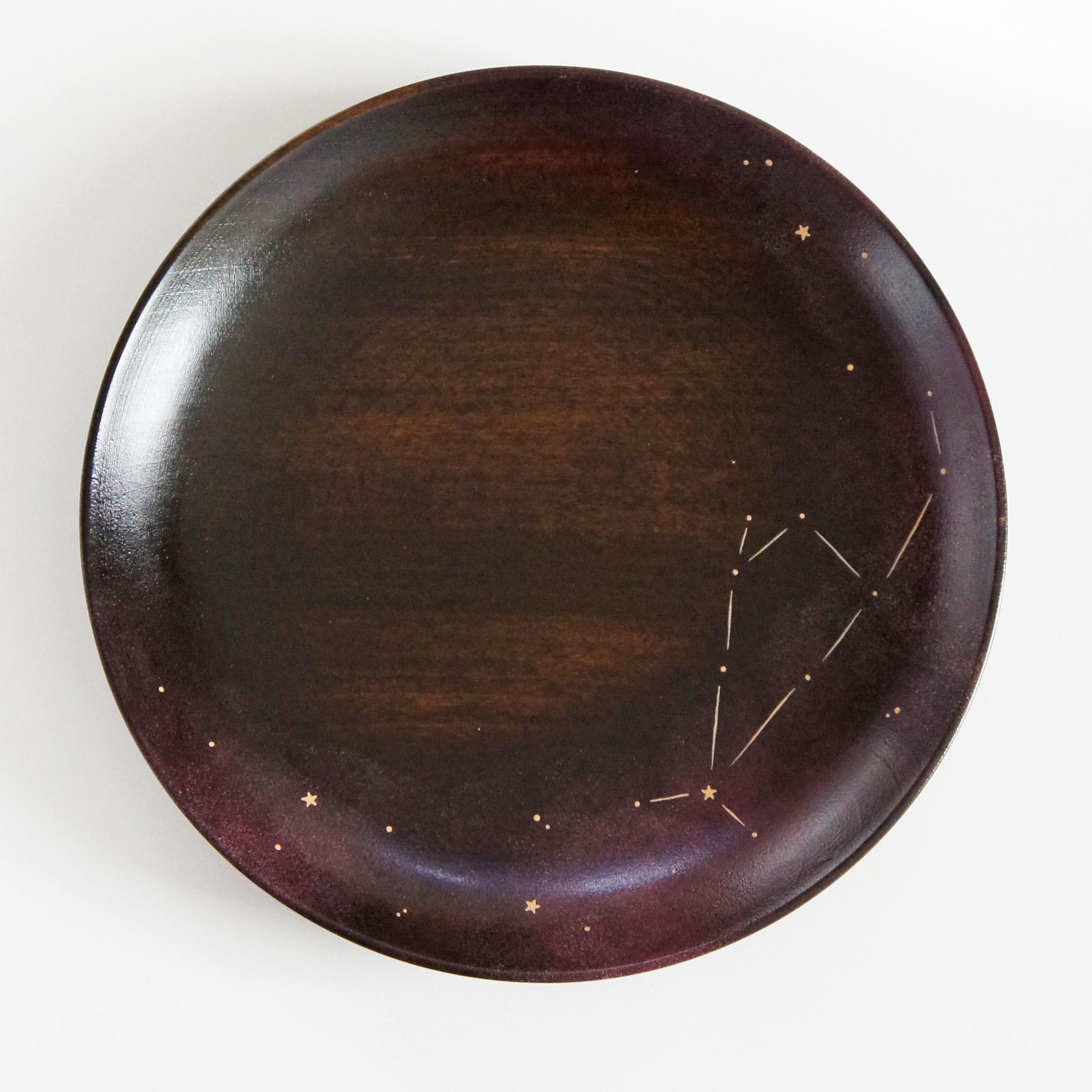 おうちが星空のカフェになる　拭き漆のお菓子皿・うしかい座1枚目の画像