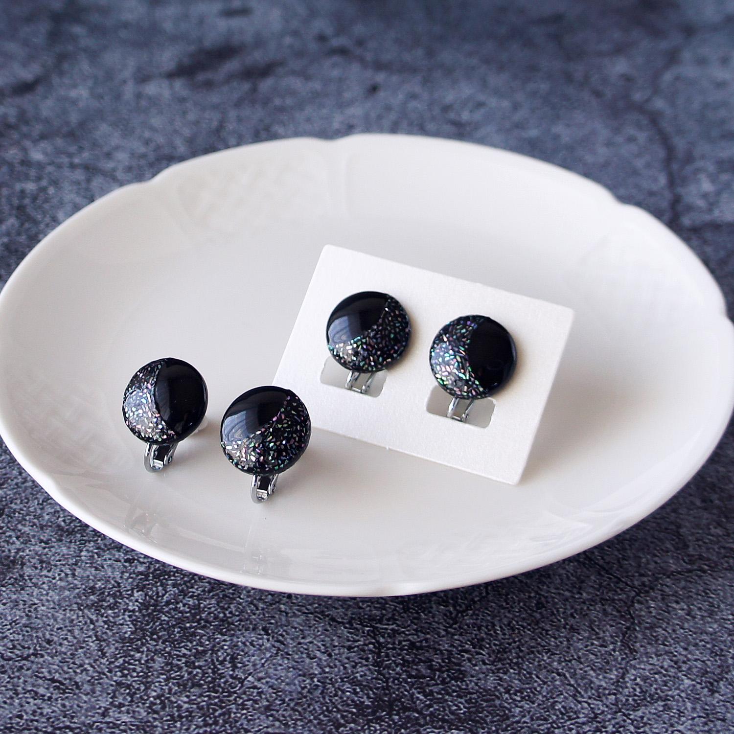 青い三日月　イヤリング　【漆塗り・伝統工芸・螺鈿・ニッケルフリー】 | 5枚目