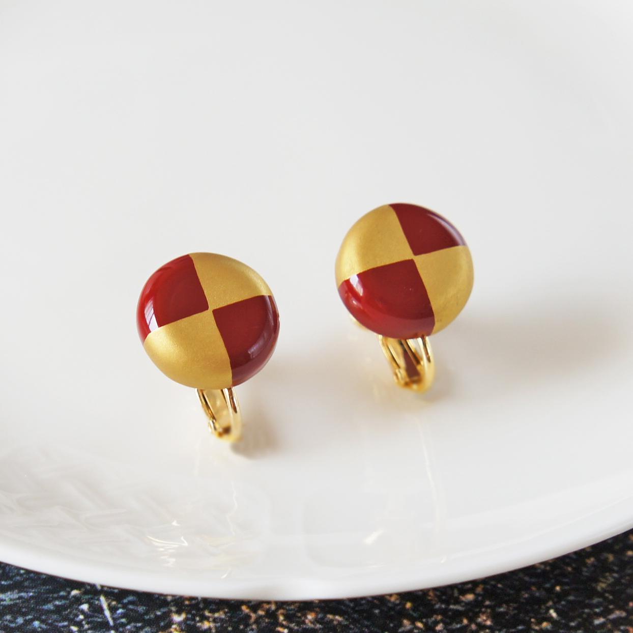 艶やかな美　漆塗りイヤリング　丸・赤×金 | 2枚目